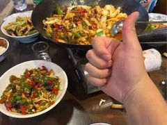 -富正毅三下锅·湘西韵味(天门山索道店)