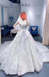 -欣薇婚纱(新源乐汇城店)
