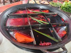 -正南齊北重庆老火锅(光华村直营店)