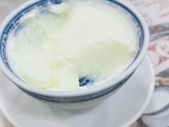 -周大娘牛乳(旧寨古村总店)