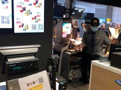 -麦当劳(民盈·国贸城店)
