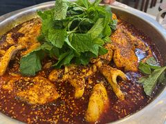 -杨林闻老三酸菜鱼(总店)