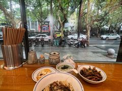 -君东记本帮面馆(天钥桥路店)
