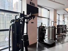 -FUSION FITNESS 热炼健身(万象天地店)