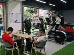-征成健身连锁私教工作室(九公里店)