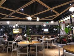 -吾悦广场(南京鼓楼店)