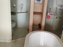 -三亚亚龙湾雅高美爵酒店