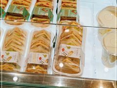 -罗森尼娜(德思勤店)