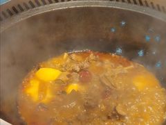 -袁小二大东北铁锅炖(吉祥村总部)