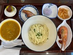 -百年老字号·观振兴蟹黄面·三虾面·苏式面(观前街富仁坊巷店)