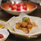这里的萝卜干竟然塞进了臭豆腐里