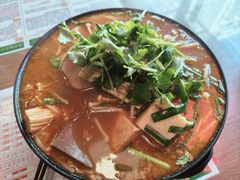 招牌炸酱小锅米线-肥汁米蘭香港米线(定西路店)