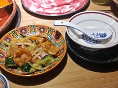-洱火云南酸菜牛肉火锅(石景山当代商城店)