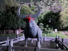 -巴陵广场