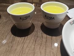 -东口码头·烧鸽子·鱼头泡饼·地方菜(金鹰悦城店)