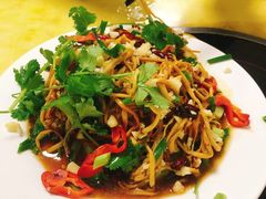 凉拌金针菇-固始鹅块
