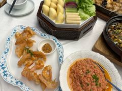 -品海楼·大连海胆锅贴馆(东港店)