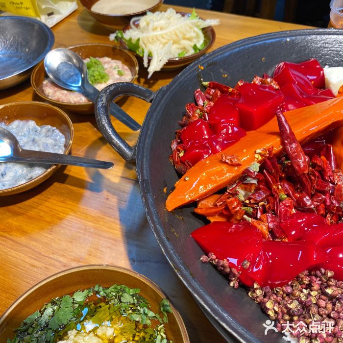 阳阳老火锅(小南门店)图片