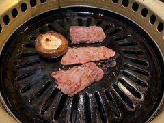 -炼火烤肉店