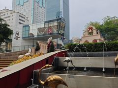 -中航城君尚购物中心
