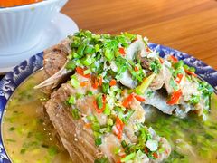 夜市网红火山排骨-曼谷食堂·泰国家庭料理(丹桂路店)