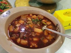 -余家庄肥肠鱼地方汤锅(银杏大道店)