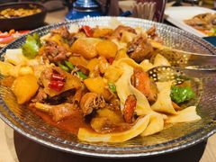 公路沙湾大盘鸡-耶里夏丽·丝路国际·新疆餐厅(浦东区东方路店)