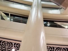 -日月光中心广场