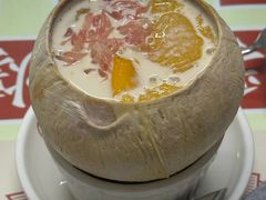 椰皇甘露-香港華心糖水鋪(南西总店)
