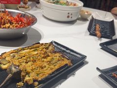 -琥珀老六龙虾(四里河店)
