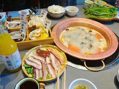 -阿婆情腊排骨火锅·野生菌季(古城旗舰店)