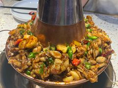 -老佛爷铜炉蛙锅(东门老街店)