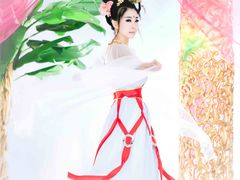 -九月鹰飞汉服摄影工作室