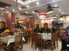 大堂-鹤乡东北菜(崮山路店)
