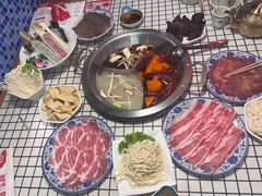 -土货重庆火锅(罗斯福广场店)