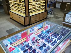 -新镜界眼镜(乐坊大华生活广场店)