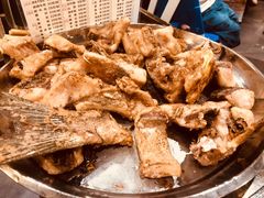 炸过的花鲢-肖肖酸萝卜鱼火锅(总店)