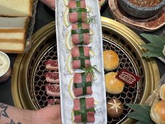 -極屋鮨牛 · 烧肉酒场(时代C馆店)