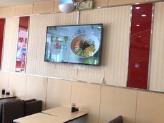 大堂-李先生牛肉面大王(营口大润发店)