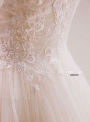 -Lady  Jane高端婚纱礼服馆