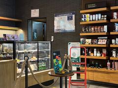 -星巴克臻选(济南万达店)