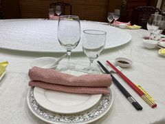 -梅龙镇酒家(南京西路总店)