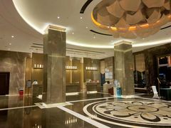 -华海酒店(茂名高铁站店)