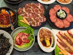 -山之屋炭火烧肉·生啤畅饮(大朗万科中央公园店)