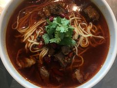 牛肉面-重庆老字号·吴抄手·高豆花(T3航站楼店)