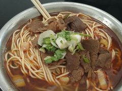 -薛记襄阳香辣牛肉面(平安路店)