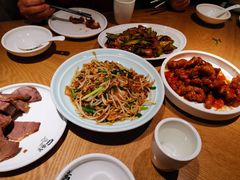 -宽鲜锅贴家常菜(永旺东部购物中心香港中路店)