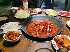 -萍姐火锅·公路夜市(武汉首店)