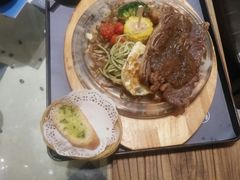 -栖巢咖啡(天鹅湖万达低碳店)
