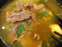 油豆腐牛肉粉丝汤（咖喱）-小杨生煎(火车站北广场店)